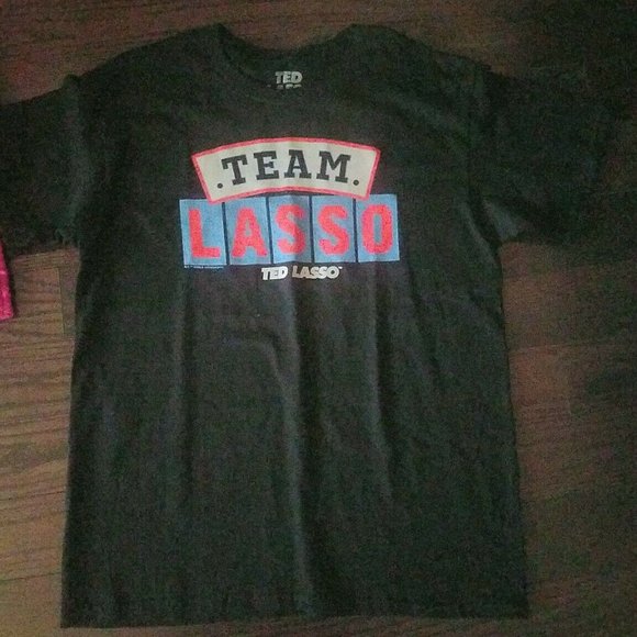 OFFICIAL Ted Lasso T Shirt TEAM LASSO Men's Large Black - Picture 1 of 3